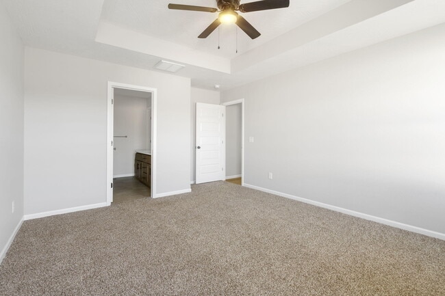 Building Photo - 2015 South St