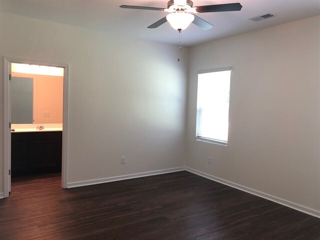 Building Photo - 218 Orion Way