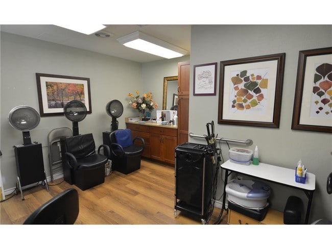 Building Photo - 355 W Westchester Pkwy