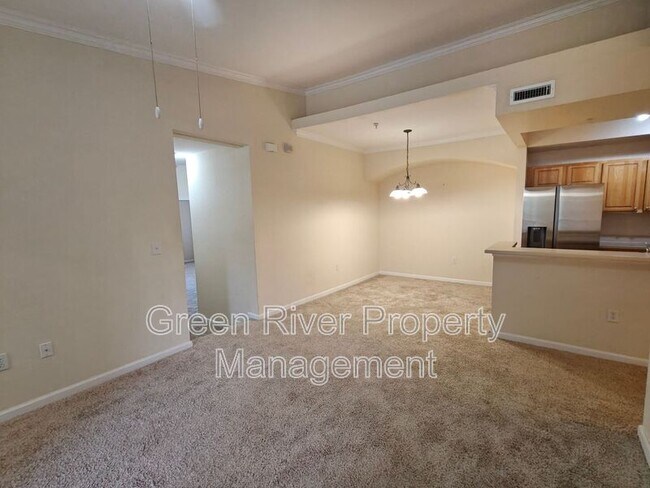 Building Photo - 10075 Gate Pkwy N