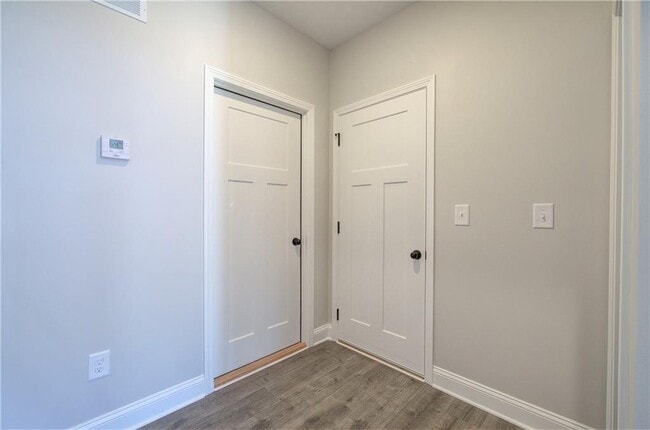 Building Photo - 309 Arbor Cir