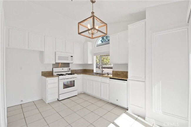 Building Photo - 2175 Pacific Ave