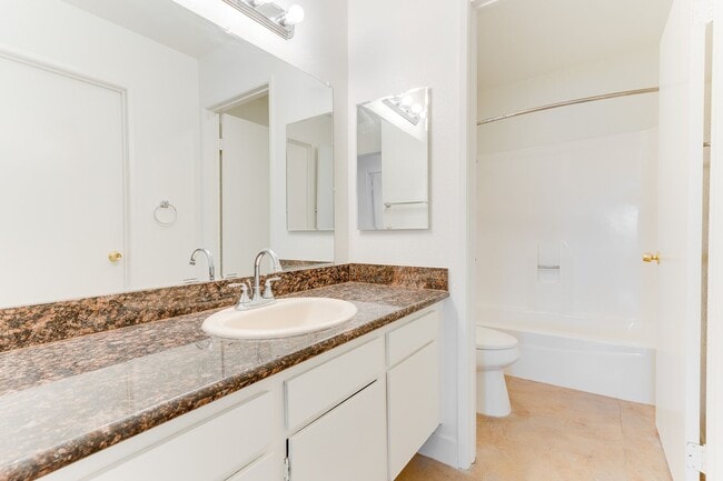 Building Photo - SPACIOUS 3BEDROOM TOWNHOUSE IN 89103 * COMING SOON *