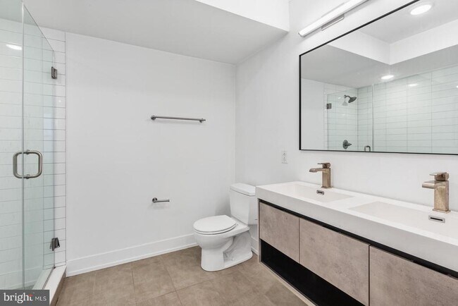 Building Photo - 1335 N Marston St