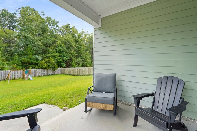 Building Photo - 41 Gypsea Ln