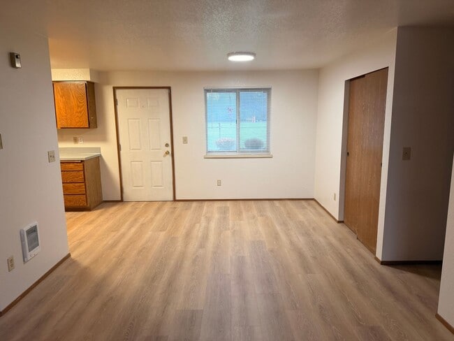 Building Photo - PHYLLIS MASHBURN TRUST