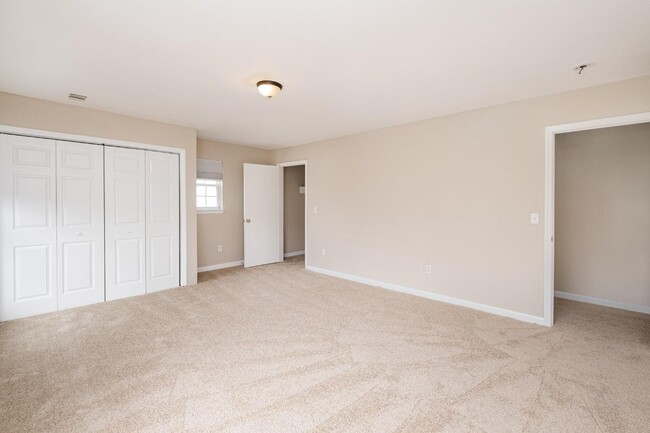 Building Photo - 765 Huntington Pkwy