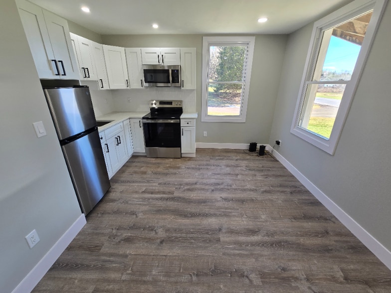 Building Photo - 15581 NY-28