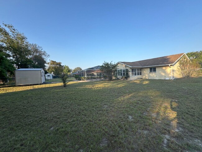 Building Photo - Beautiful Pool Home In Great Location!