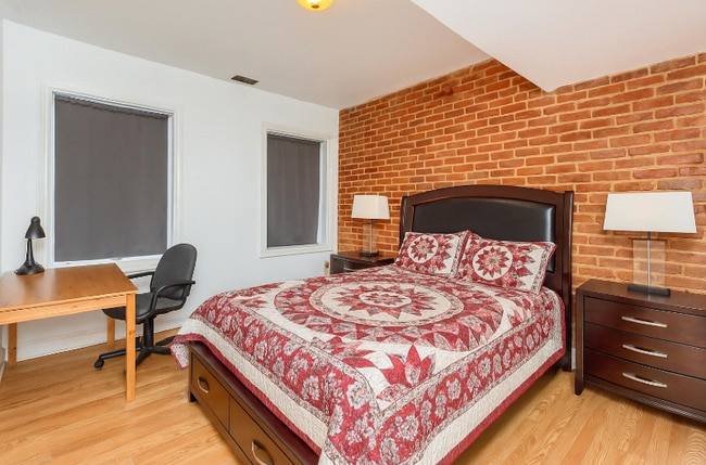 Building Photo - 3580 13th St NW