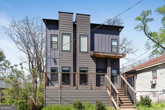 Building Photo - 957 Ashby Grove SW