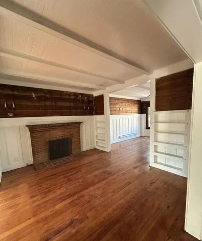 Building Photo - 49 Dudley Ave