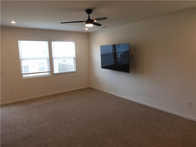 Building Photo - 4208 Aine Dr