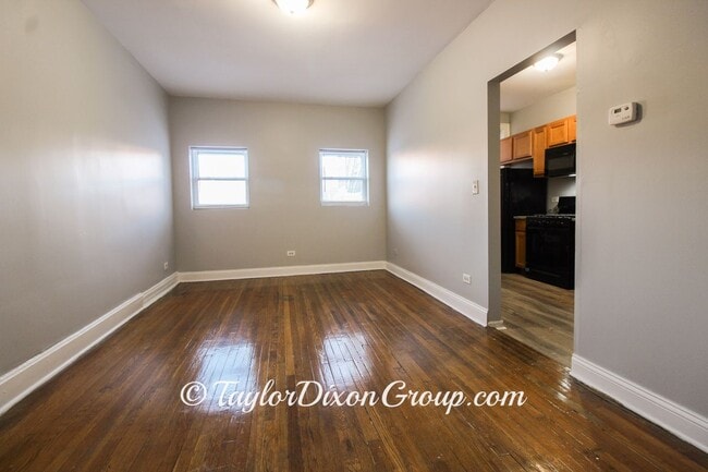 Building Photo - 6611 S Greenwood Ave