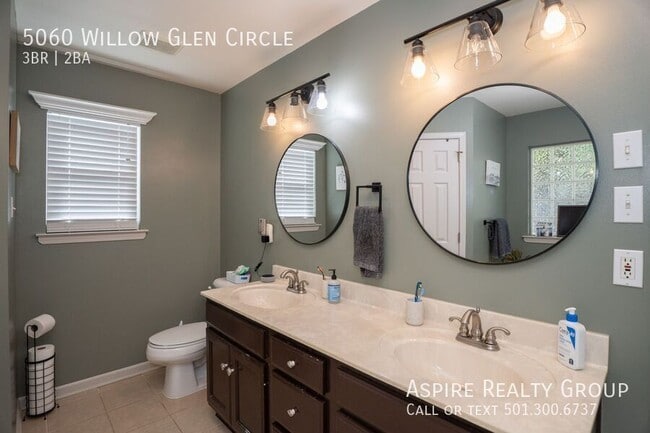 Building Photo - 5060 Willow Glen Cir