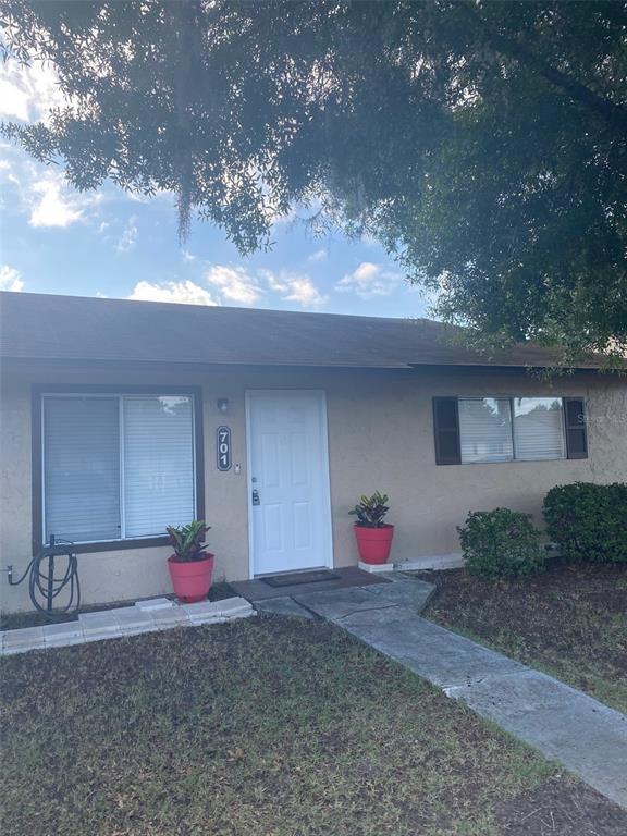 Primary Photo - 701 W Rosewood Ln