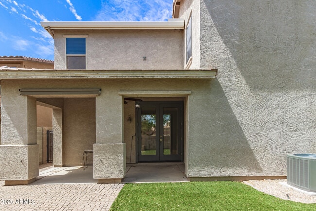 Building Photo - 21127 E Avenida Del Valle