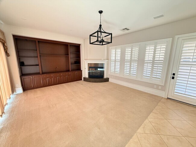 Building Photo - Tuscany Guard Gated Community