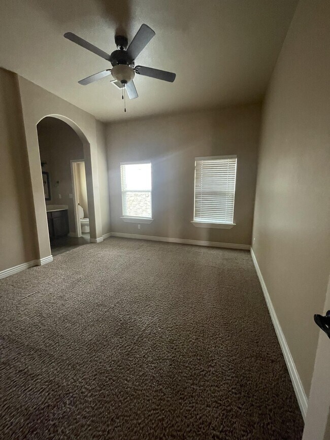 Building Photo - 3659 Grand Bahamas Dr