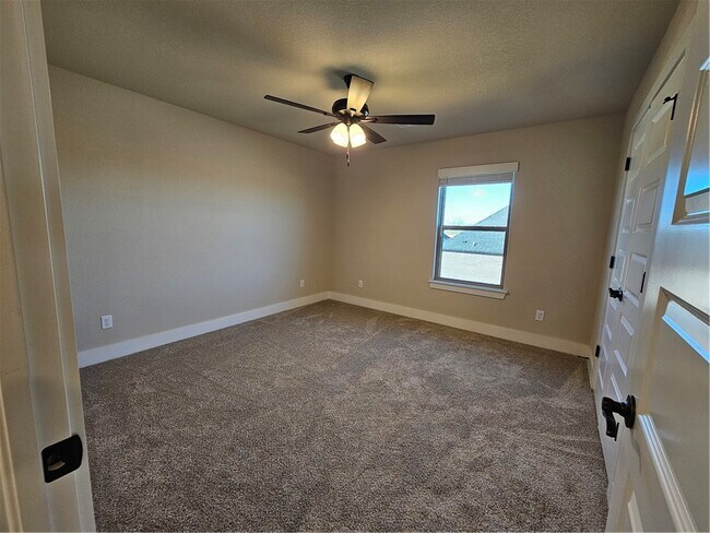 Building Photo - 7102 SW High Meadow Blvd