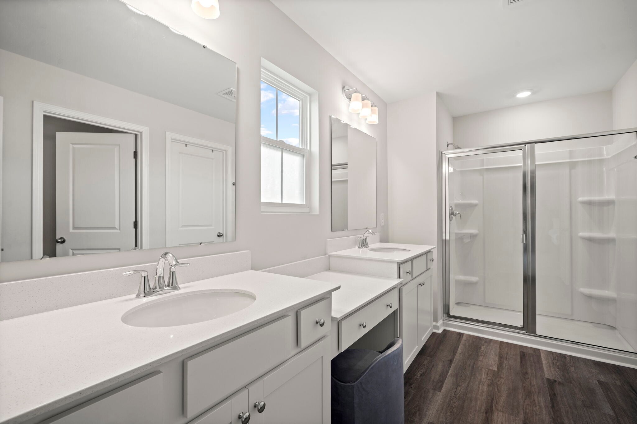 Building Photo - 567 Dreher Dr