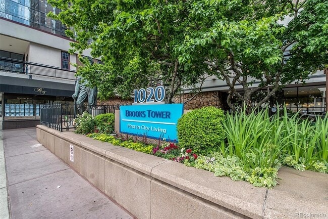 Building Photo - 1020 15th St