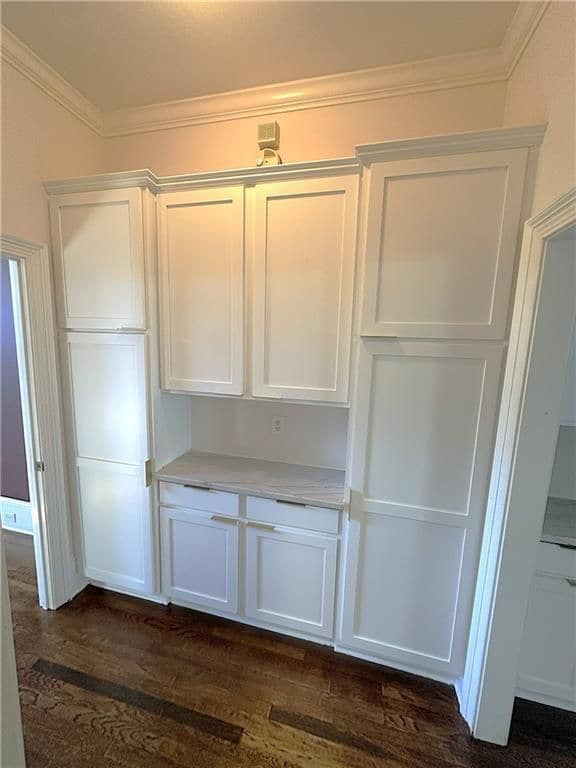 Building Photo - 3815 Sidestreet