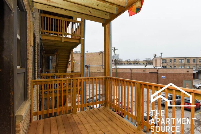 Building Photo - 2659 N Spaulding Ave