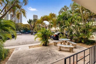 Building Photo - 345 Michigan Ave