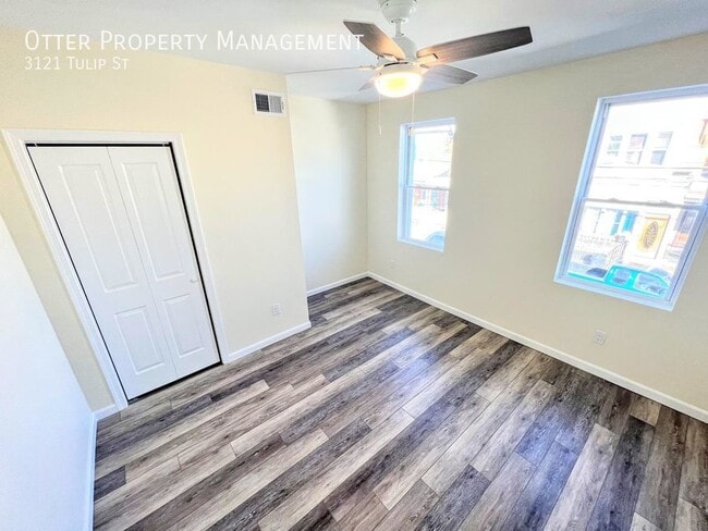 Building Photo - 3121 Tulip St