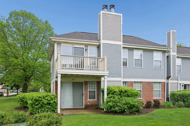 Building Photo - 1242 S Wellington Ct