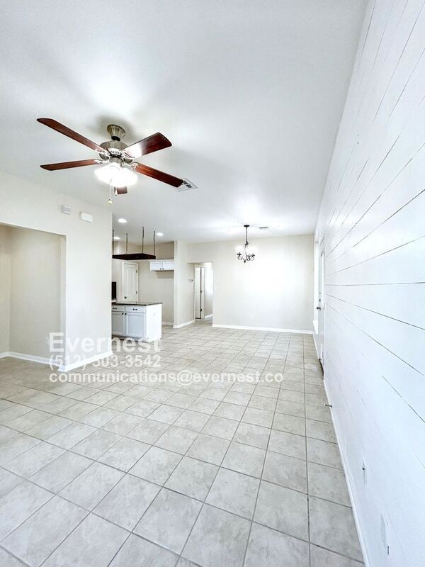 Building Photo - 139 Wainscot Oak Wy