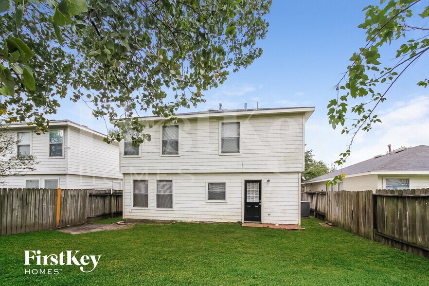 Building Photo - 947 Leadenhall Cir