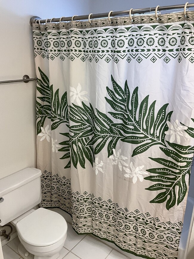 Building Photo - 129 Splitrock Ln