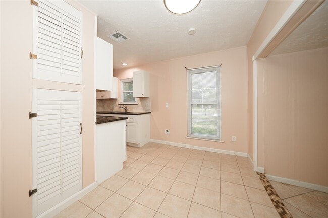 Building Photo - 5227 Ridge Turn Dr