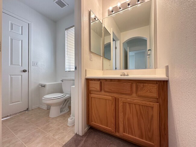 Building Photo - Lone Mountain Terraces