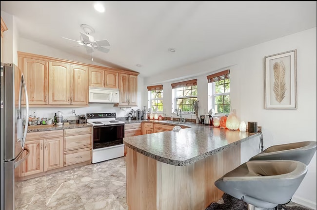 Building Photo - 7733 Victoria Cove Ct