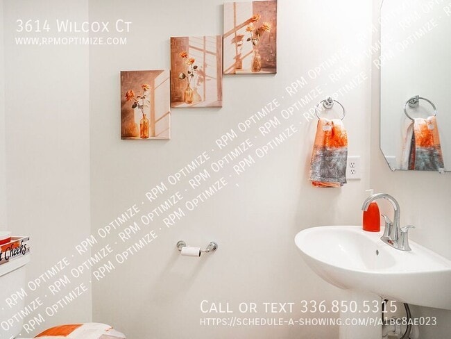 Building Photo - 3614 Wilcox Dr