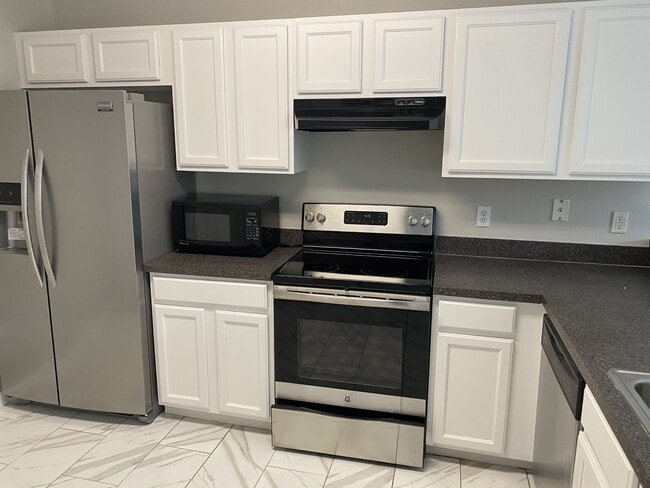 Building Photo - 2716 Clinton Heights Ct
