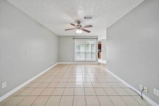 Building Photo - 3908 Colorado Ave