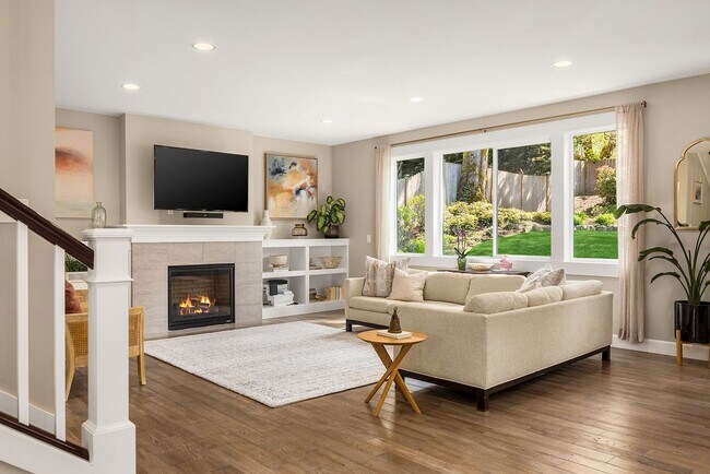 Building Photo - Bainbridge Island Home