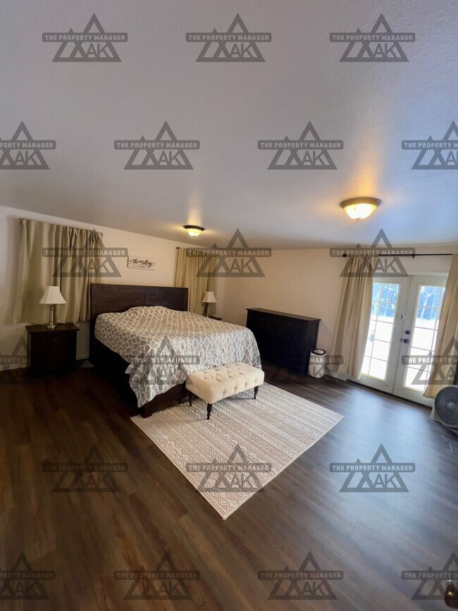 Building Photo - 3BR/2BA North Pole Home with Office & 2-Car Garage