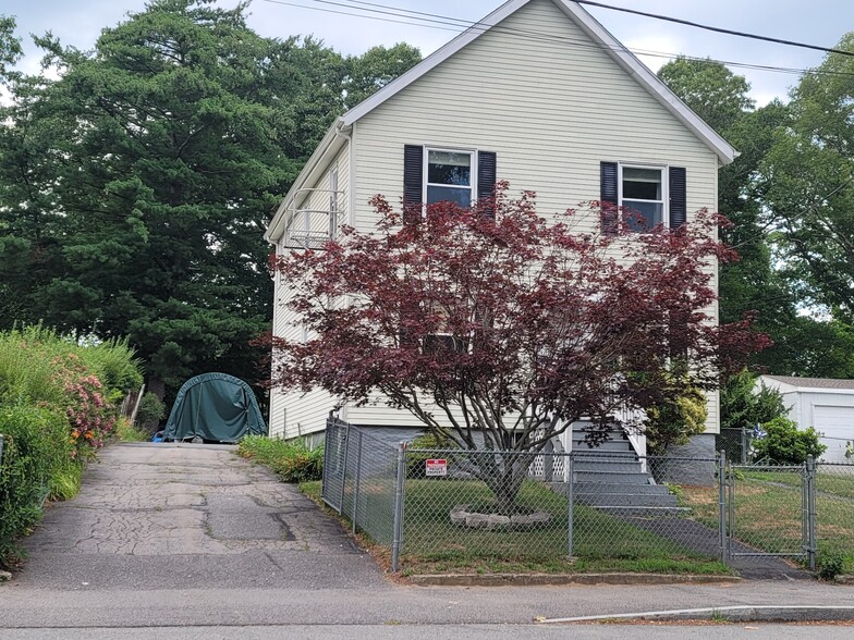 Primary Photo - 91 Kilmer Ave