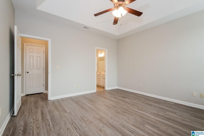 Building Photo - 1203 Washington Dr