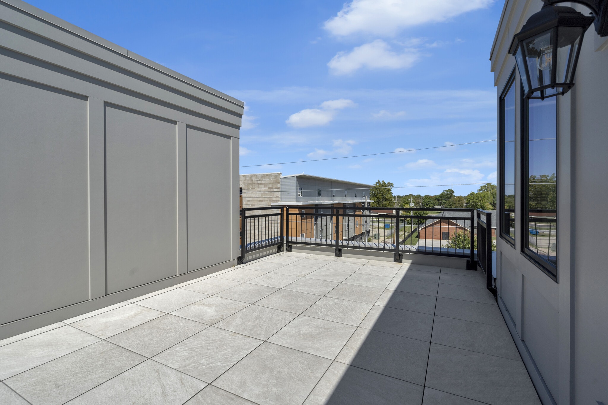 rooftop terrace - 671 E 16th St