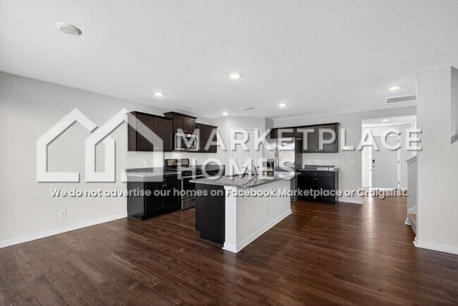 Building Photo - 829 Greene Mdw Dr