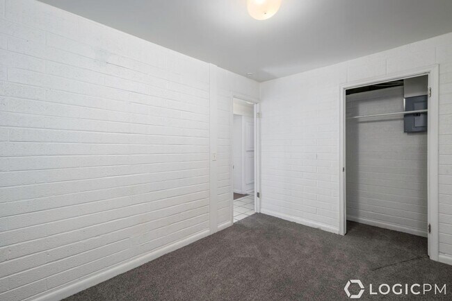 Building Photo - 2769 S 200 E