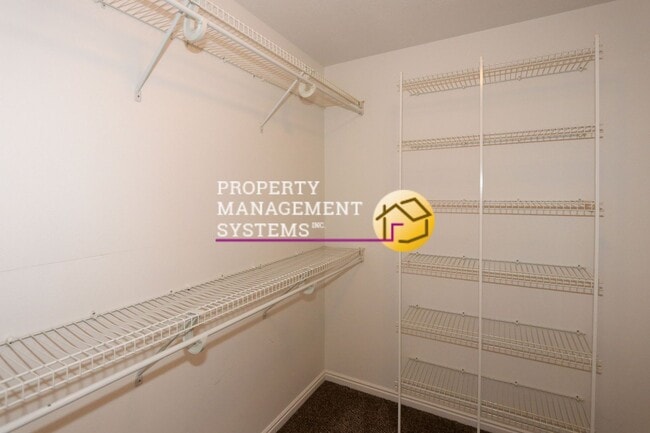 Building Photo - 10505