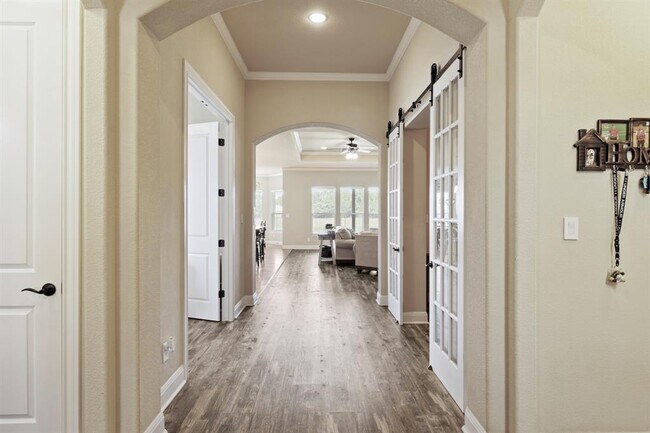 Building Photo - 1712 Camino Alemeda