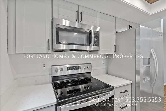 Building Photo - 10356 SW Trapper Terrace